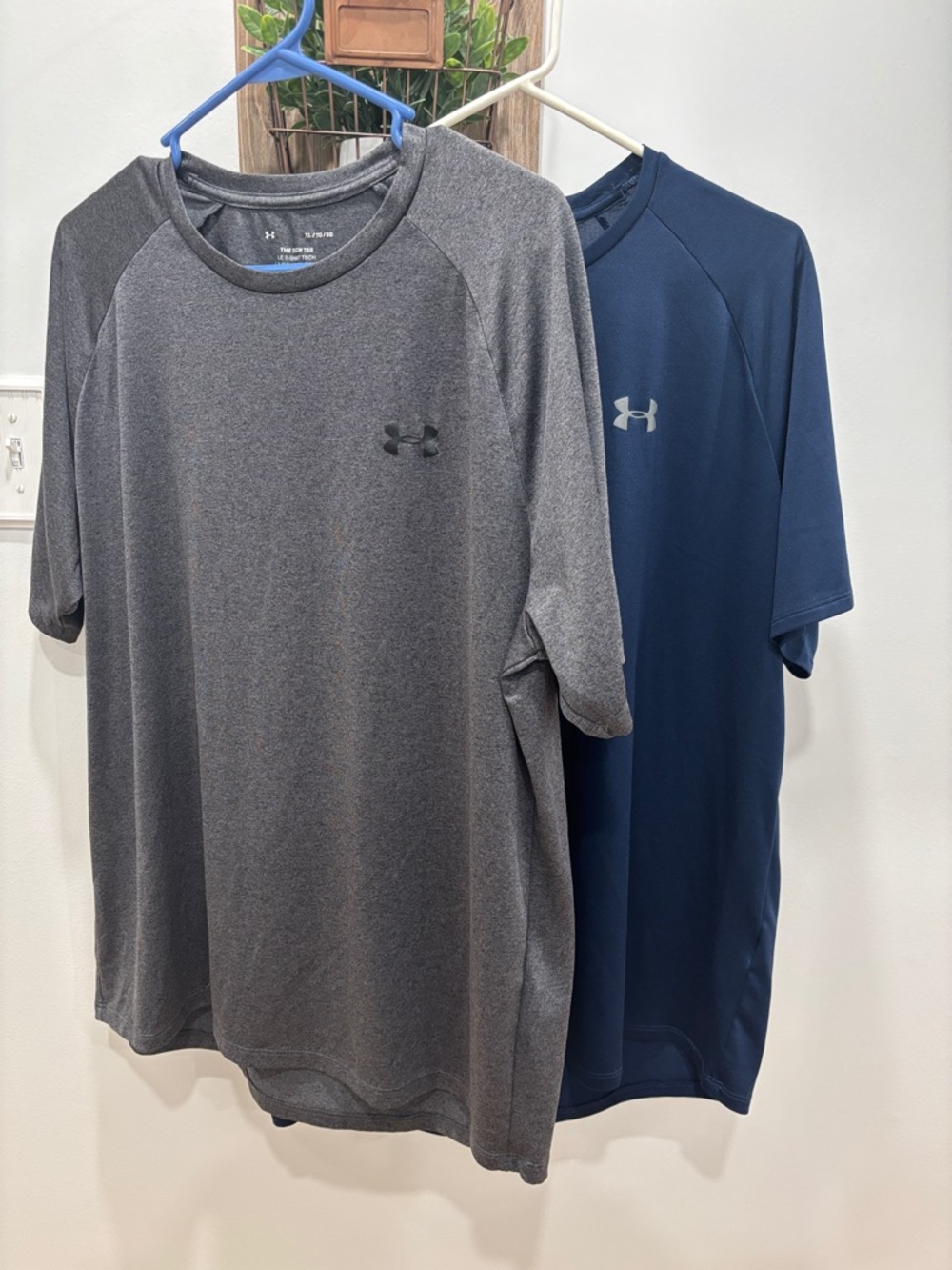 Under Armour Men’s Short Sleeve Performance Tees - Gray & Navy